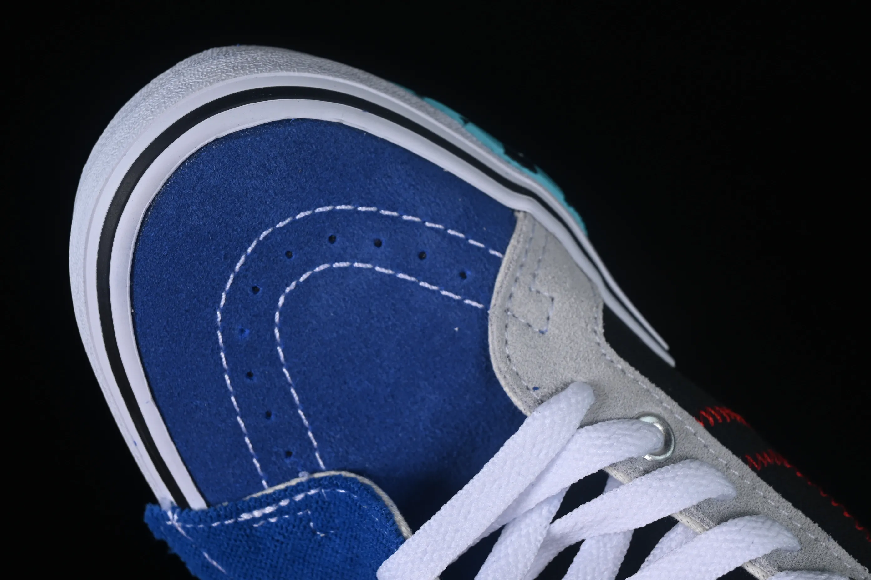 All categories Vans Vans series Vans Hi Vans high-top Vans Vault Sk8-Hi Cap LX deconstruction high-top canvas sneakers VN0A3WM1XHR